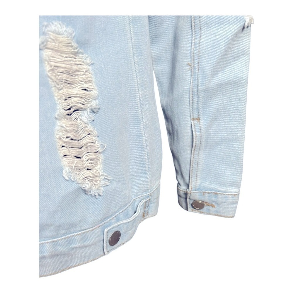 FASHION NOVA Distressed Light Blue Denim Jacket size XS oversized pre-loved - Picture 11 of 14